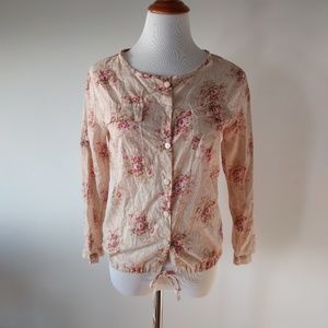 ❎ *Sold* Peach Floral Vintage Inspired Button Top